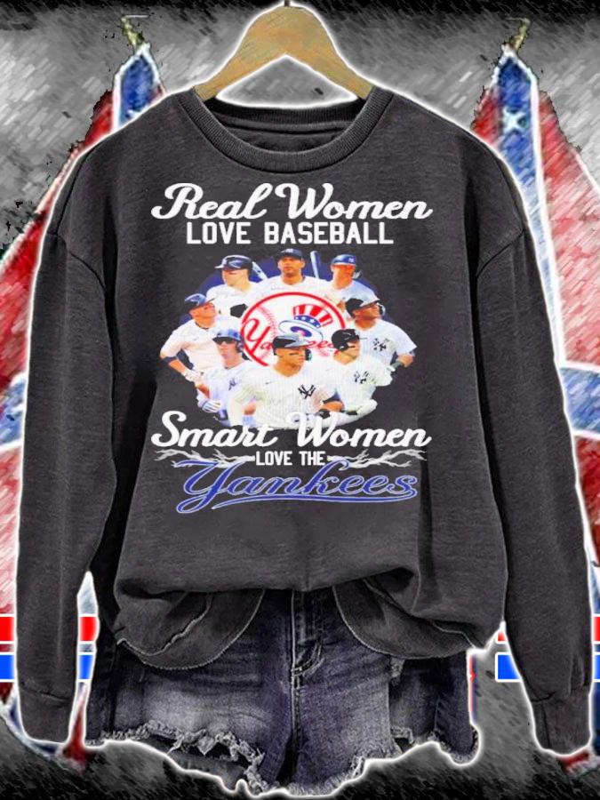 Real women love baseball Smart Women love the Yankees signatures shirt t-shirt