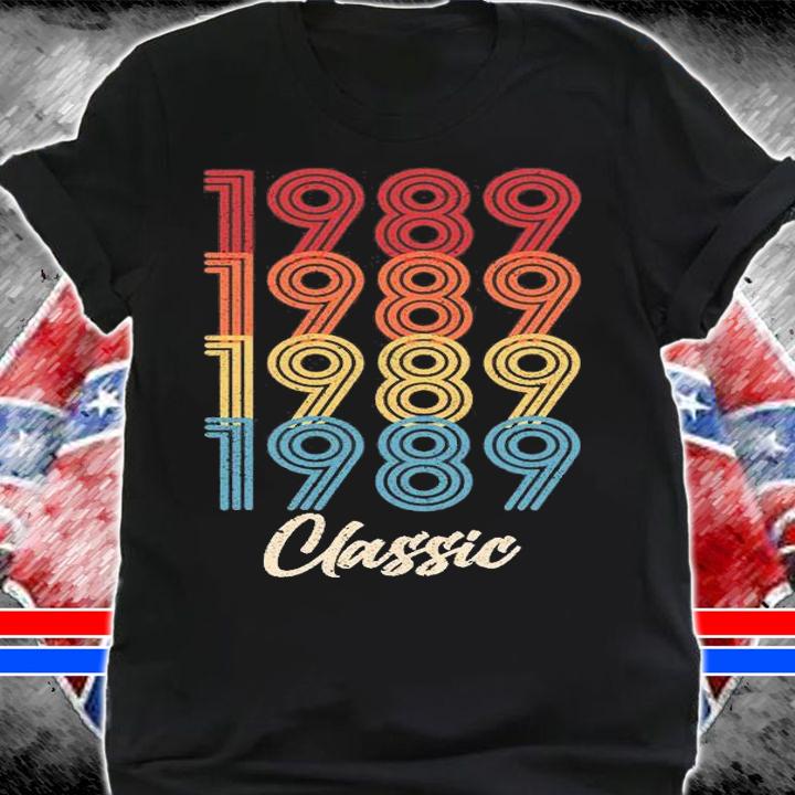 1989 Classic Vintage 1989 Gift Men Women Born Made T-Shirt t-shirt