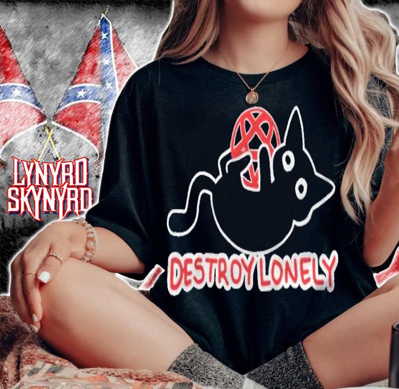Destroy lonely black cat T-shirt