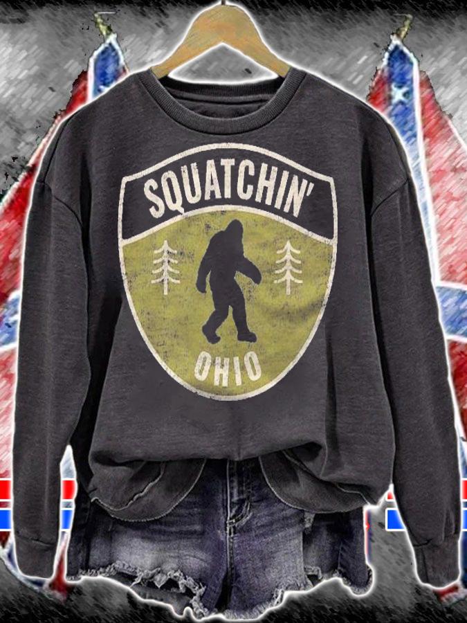 Vintage Sasquatch Squatchin Ohio Big Foot Hunting Shirt sweatshirt