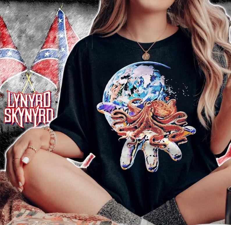 Octopus tentacle motif squid ocean animals Octopuses T-shirt woman shirt