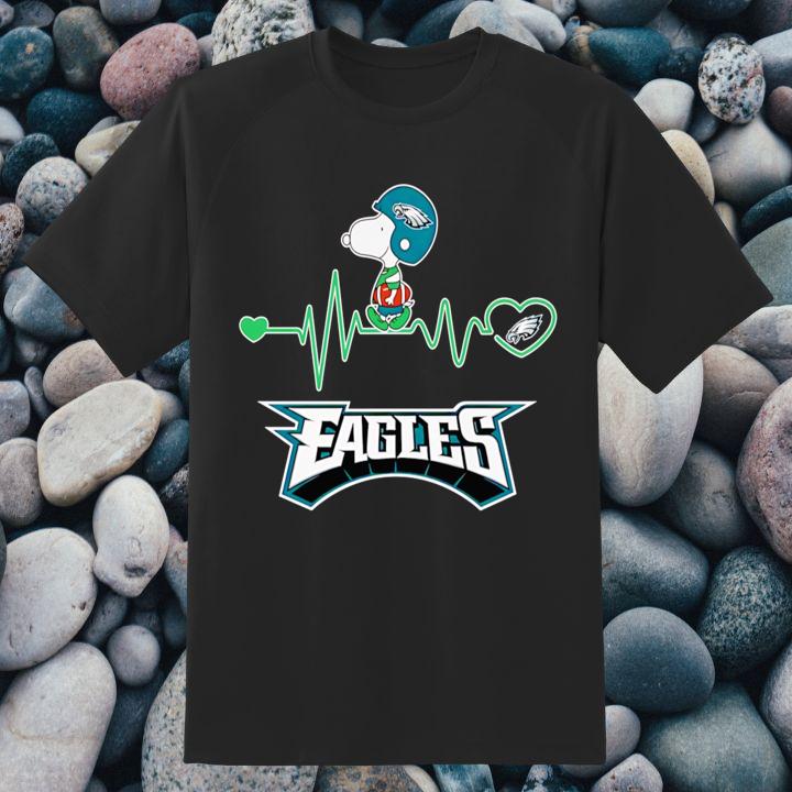 Personalised Snoopy Philadelphia Eagles Football Heartbeat T-Shirt