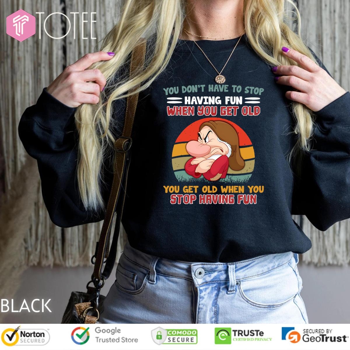 Sweatshirt